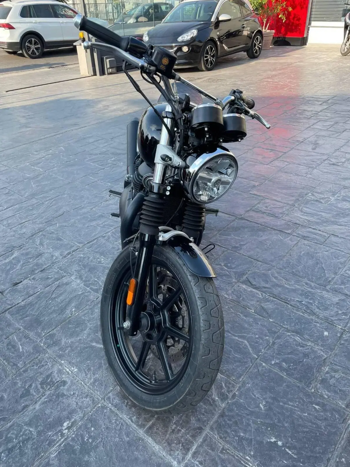 Royal Enfield Interceptor 650 (2021 - 26) (7)