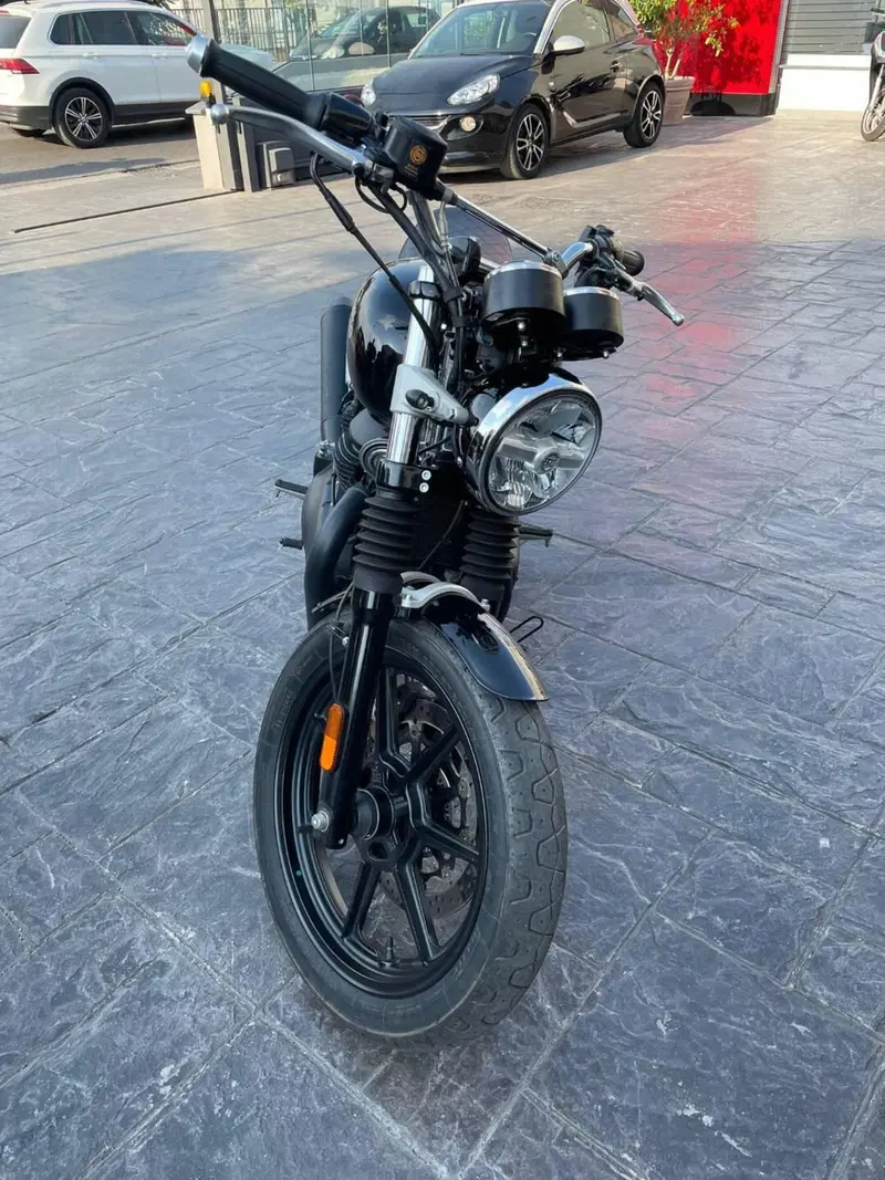 Royal Enfield Interceptor 650 (2021 - 26) (7)