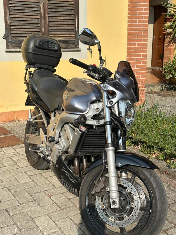 Yamaha FZ6 (2004 - 07) (2)