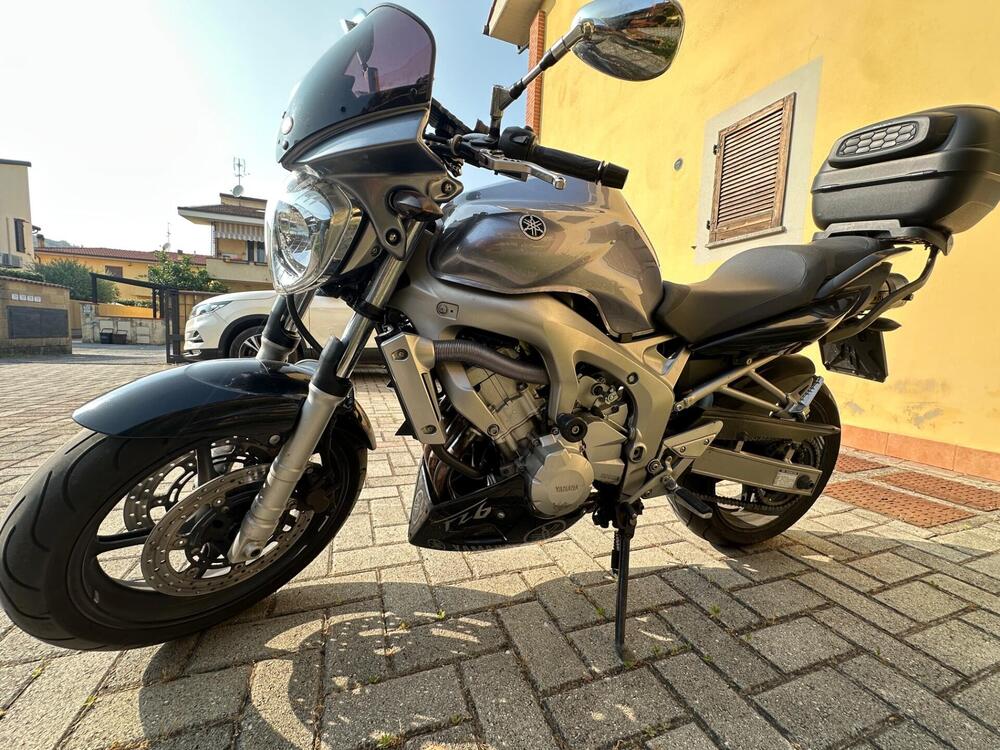 Yamaha FZ6 (2004 - 07) (4)