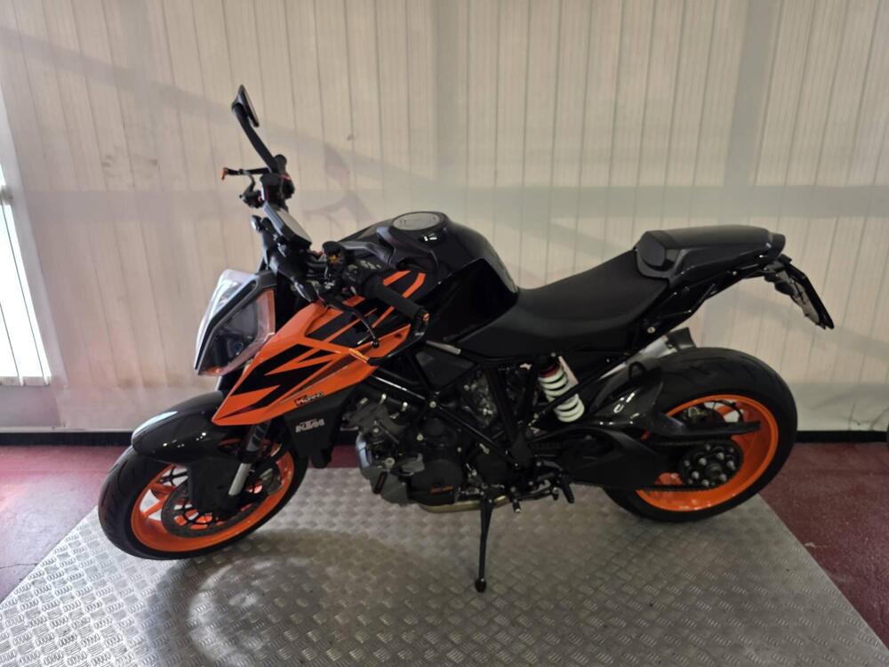 KTM 1290 Super Duke R ABS (2017 - 18) (2)