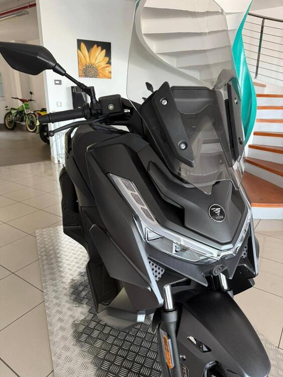 Voge Sfida SR3 (2024 - 25) (3)