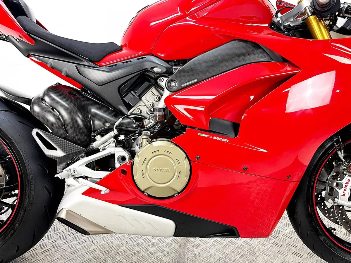 Ducati Panigale V4 S 1100 (2018 - 19) (8)