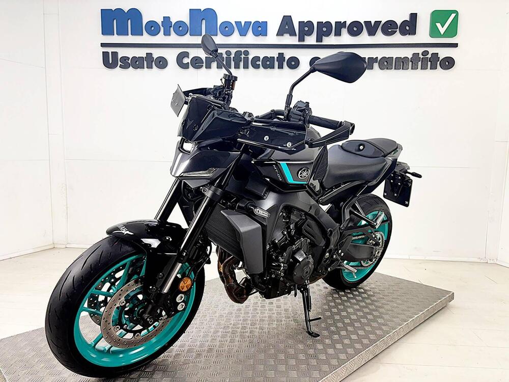 Yamaha MT-09 Y-AMT (2024 - 25)