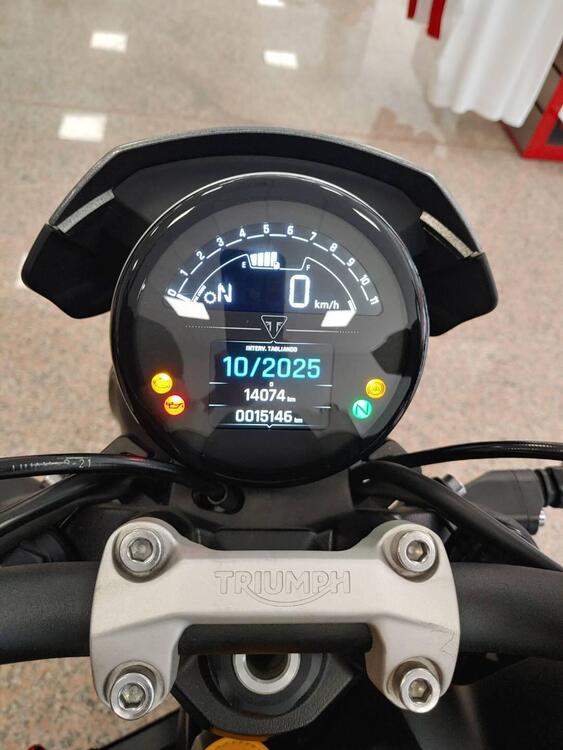 Triumph Trident 660 (2021 - 24) (3)