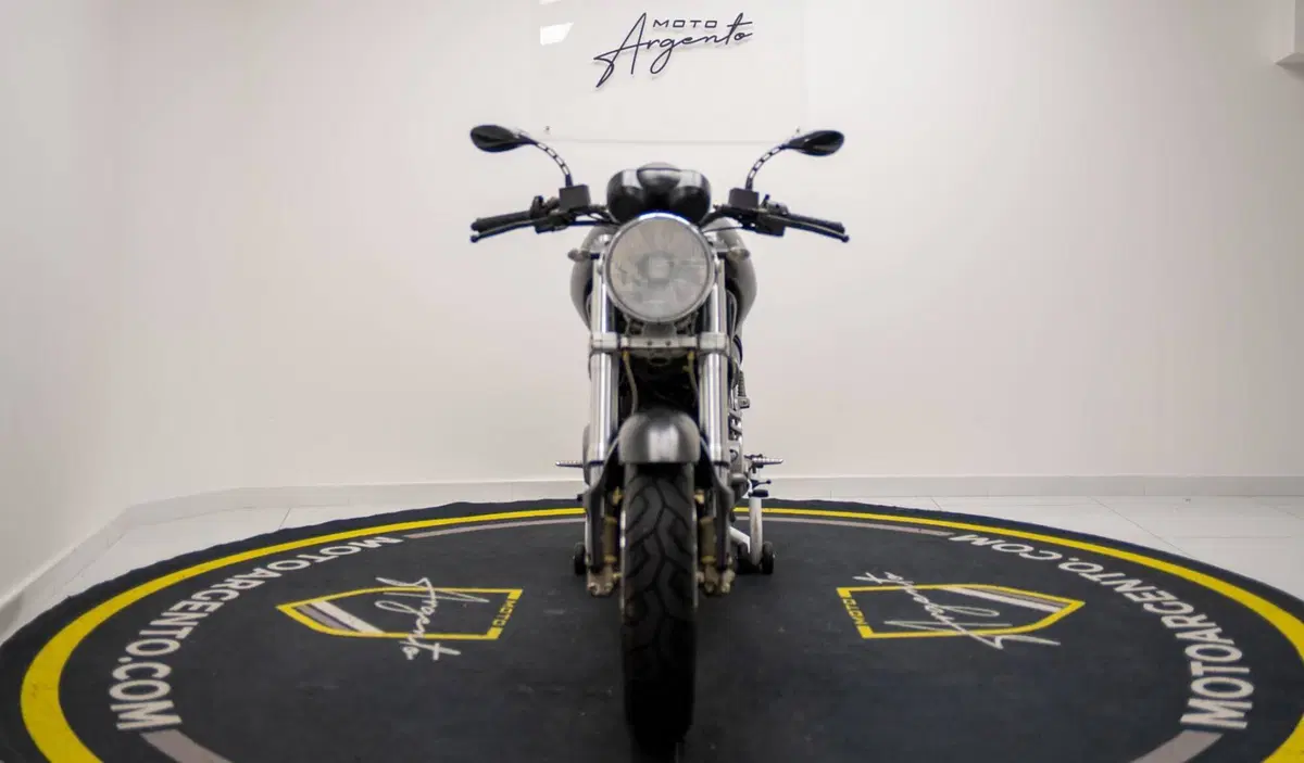 Ducati Monster 620 (2003 - 06) (4)