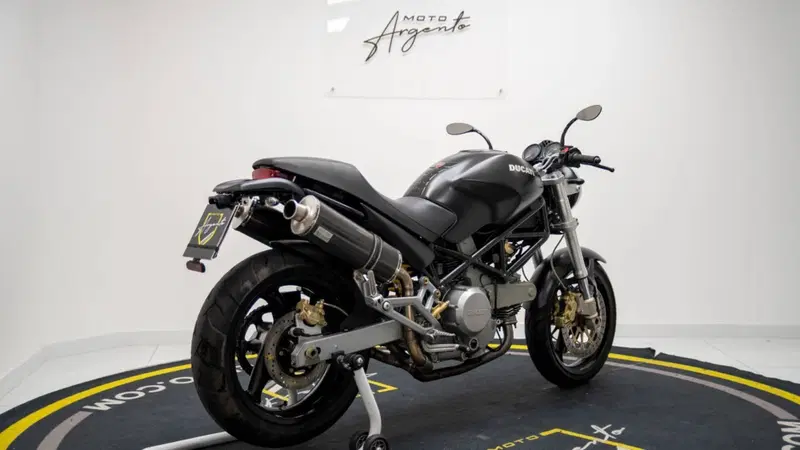 Ducati Monster 620 (2003 - 06) (7)