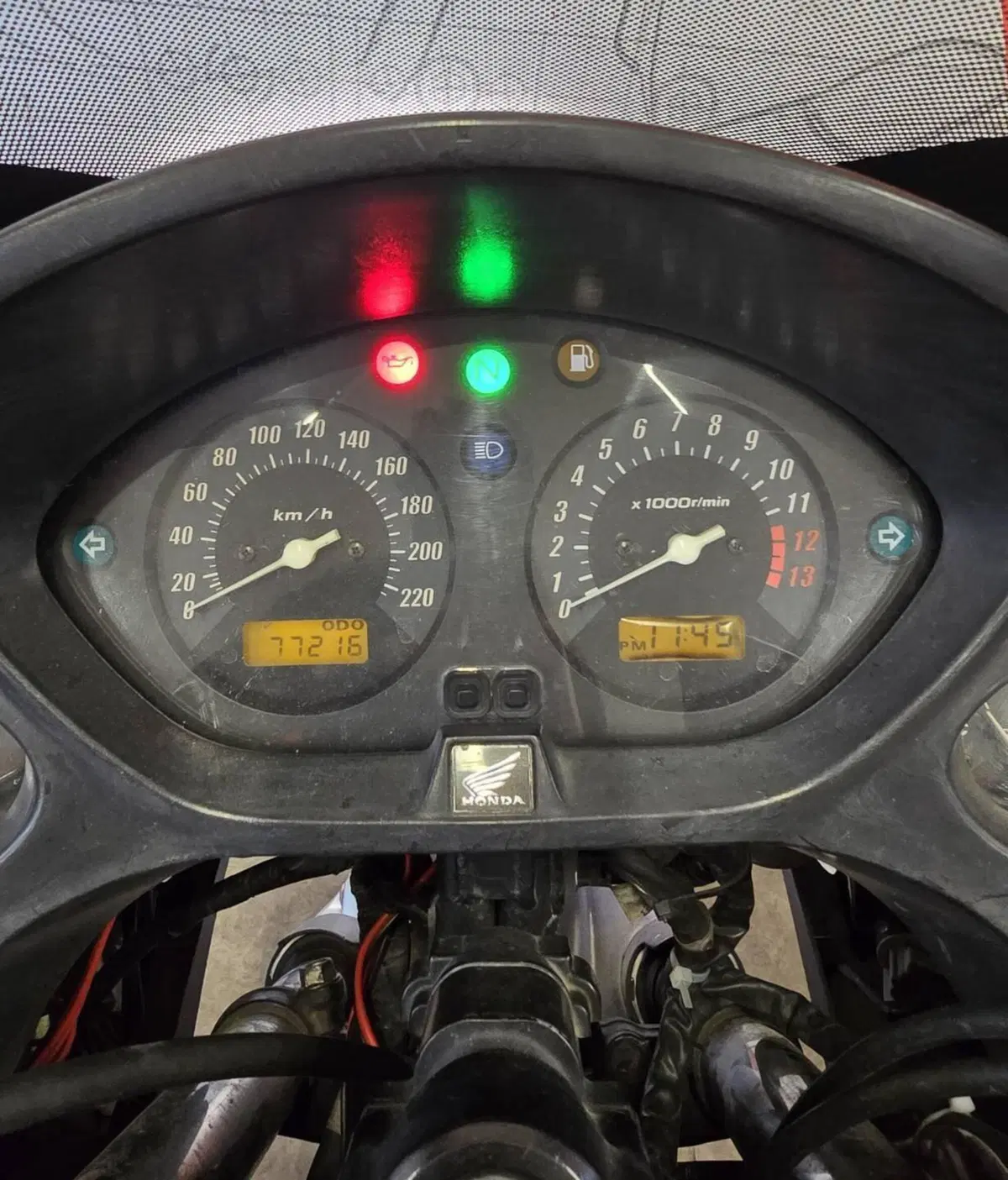Honda CBF 600 (2004 - 06) (6)