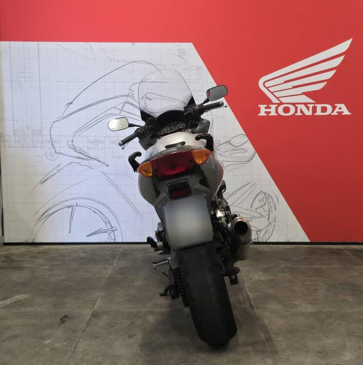 Honda CBF 600 (2004 - 06) (4)