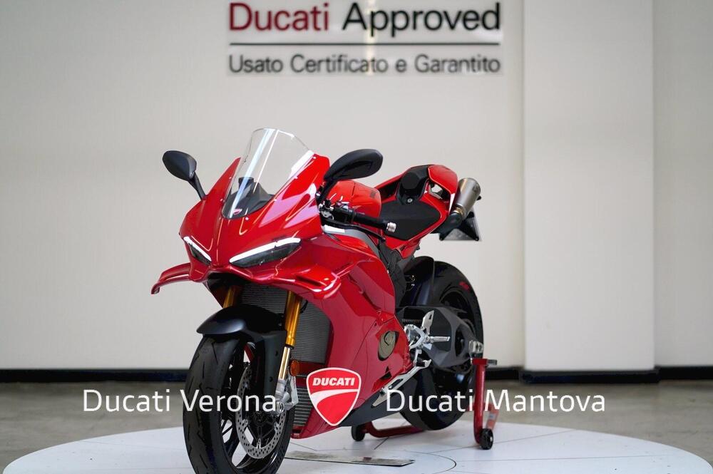 Ducati Panigale V4 S (2025) (4)