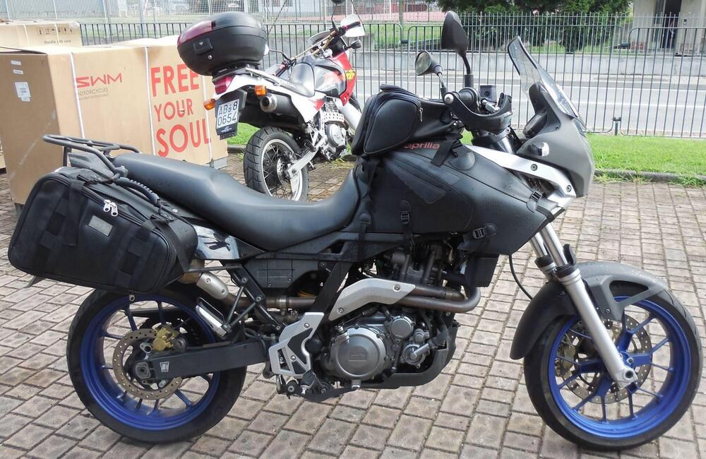 Aprilia Pegaso 650 Strada (2005 - 11)