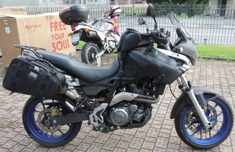 Aprilia Pegaso 650 Strada (2005 - 11)