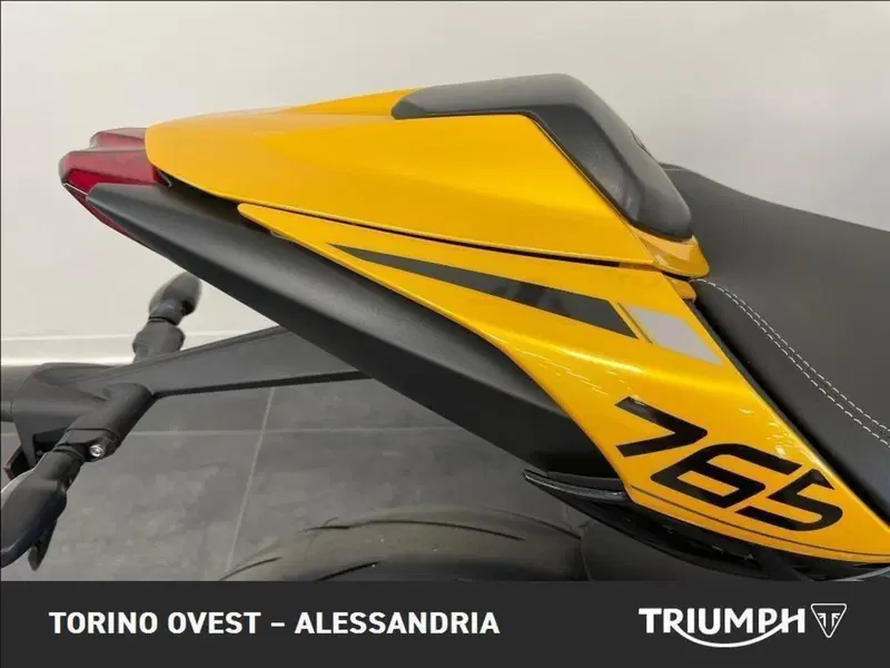 Triumph Street Triple 765 RS (2023 - 26) (13)