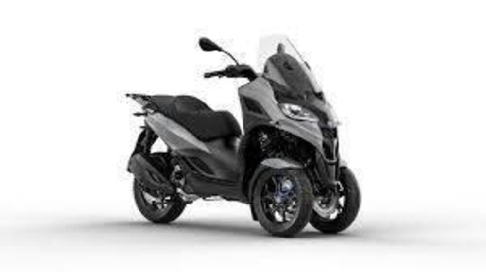 Piaggio MP3 310 (2025)