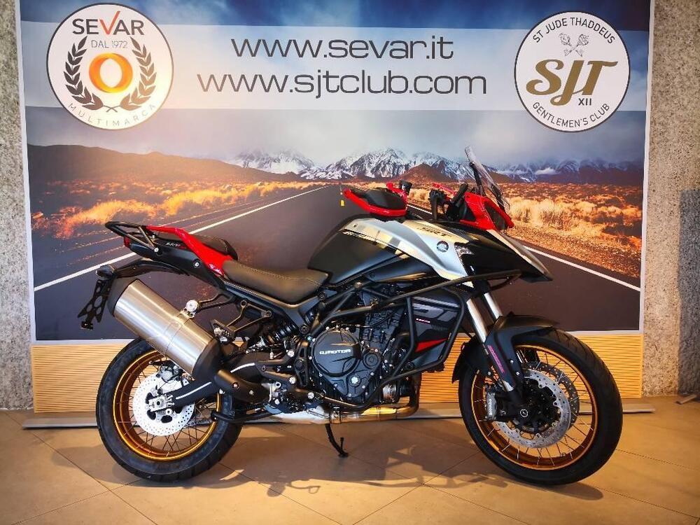 QJ Motor SRT 900 SX (2025) (2)