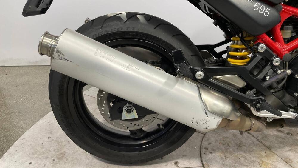Ducati Monster 695 (2006 - 08) (3)