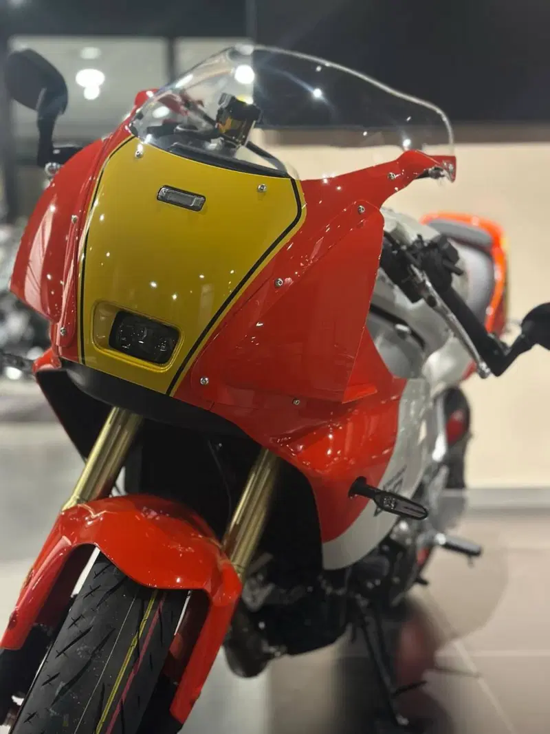 Yamaha XSR 900 GP (2024 - 26) (11)