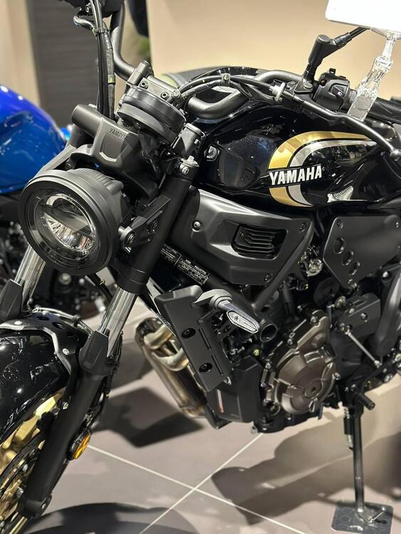Yamaha XSR 700 (2022 - 25)