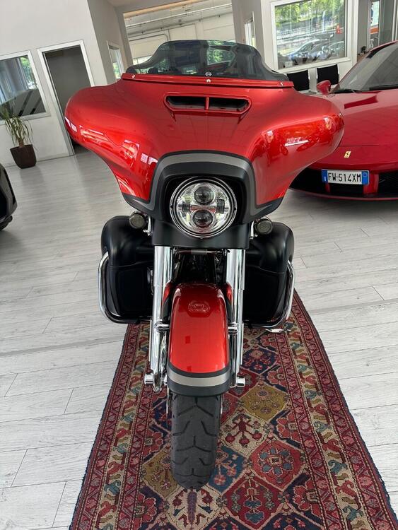 Harley-Davidson 117 Street Glide (2018 - 20) - FLHXSE (4)