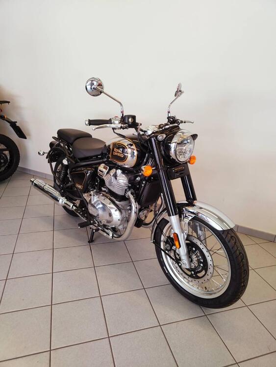 Royal Enfield Classic 650 (2025) (4)