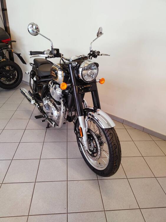 Royal Enfield Classic 650 (2025) (5)