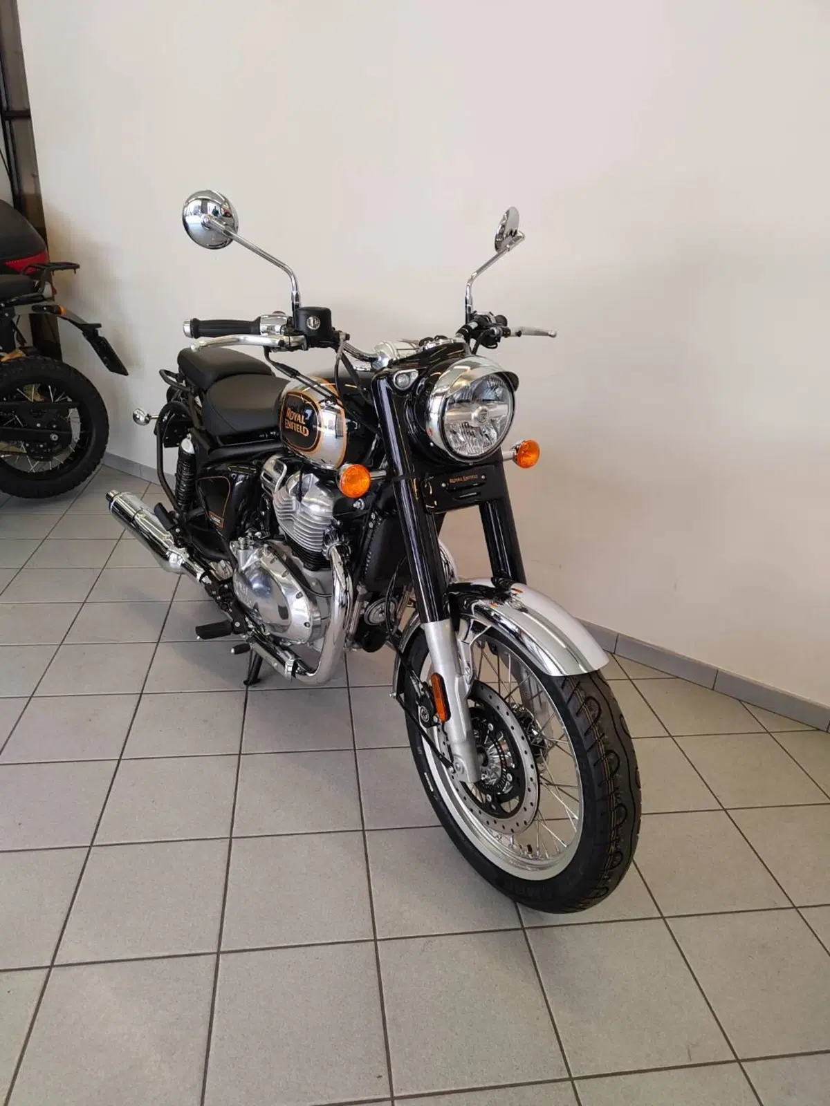 Royal Enfield Classic 650 (2025 - 26) (13)