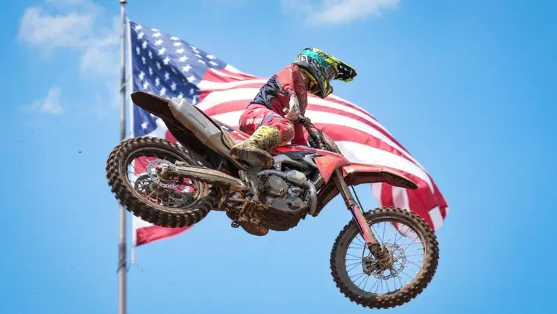 Ducati Debutto USA #1. Eccellente battesimo nel Michigan. Cairoli nei 10 a RedBud 