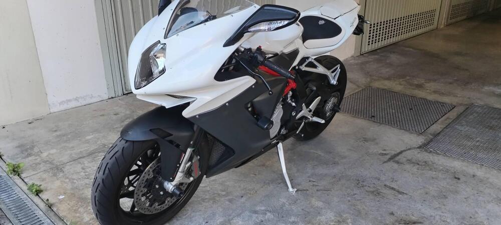 MV Agusta F3 800 EAS ABS (2013 - 17)