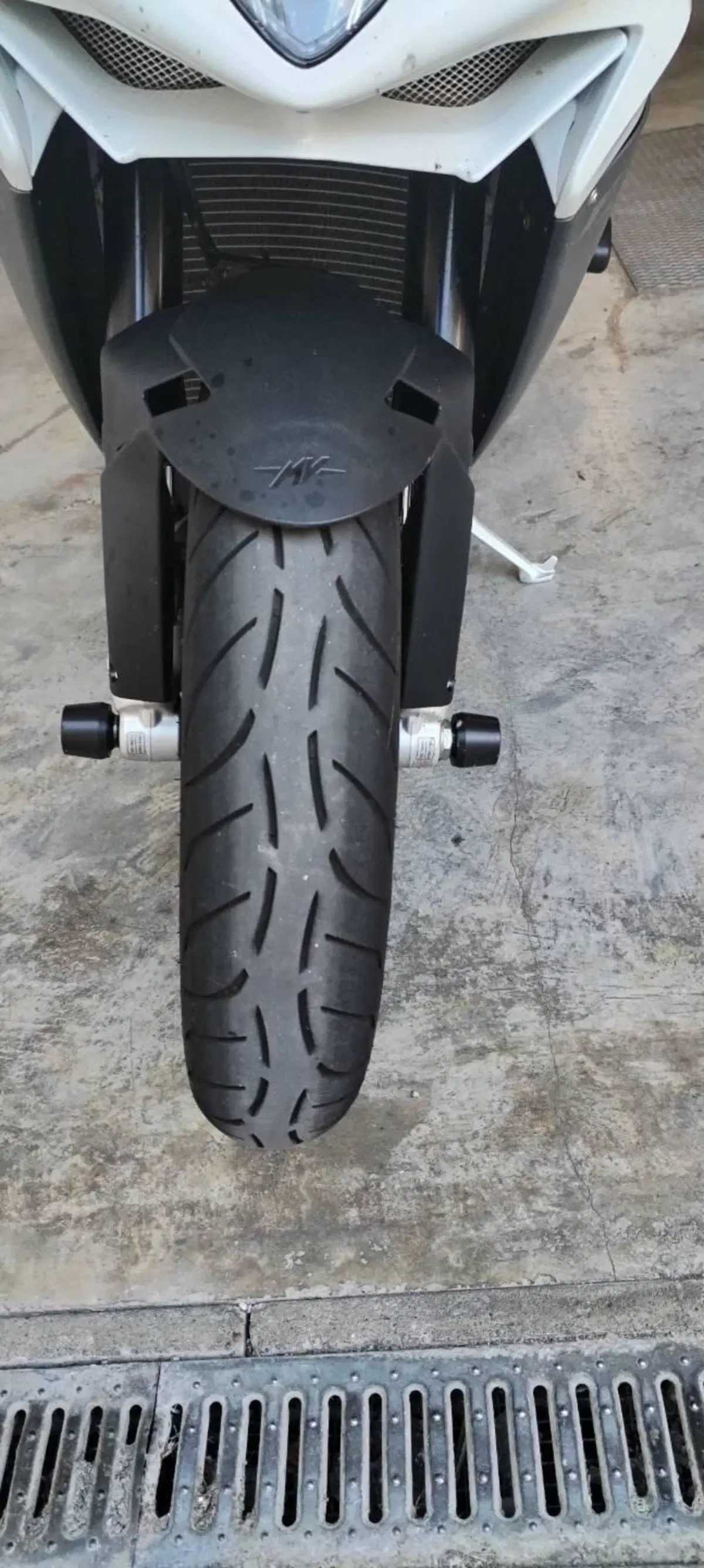 MV Agusta F3 800 EAS ABS (2013 - 17) (14)