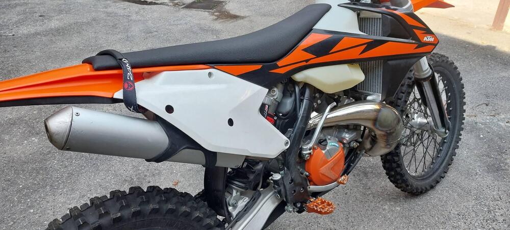KTM 250 EXC TPI (2018) (2)
