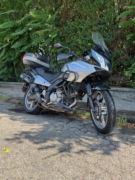 Suzuki V-Strom 650 (2008 - 11) (2)