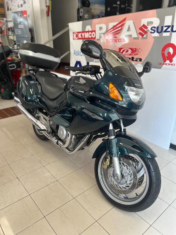 Honda Deauville 650 (1998 - 01) (3)