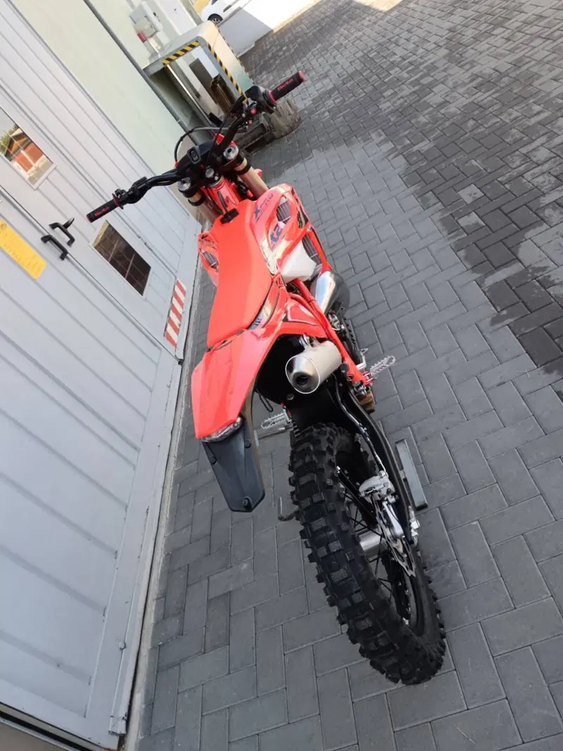 Betamotor RR X-PRO 125 2T Enduro (2026) (17)
