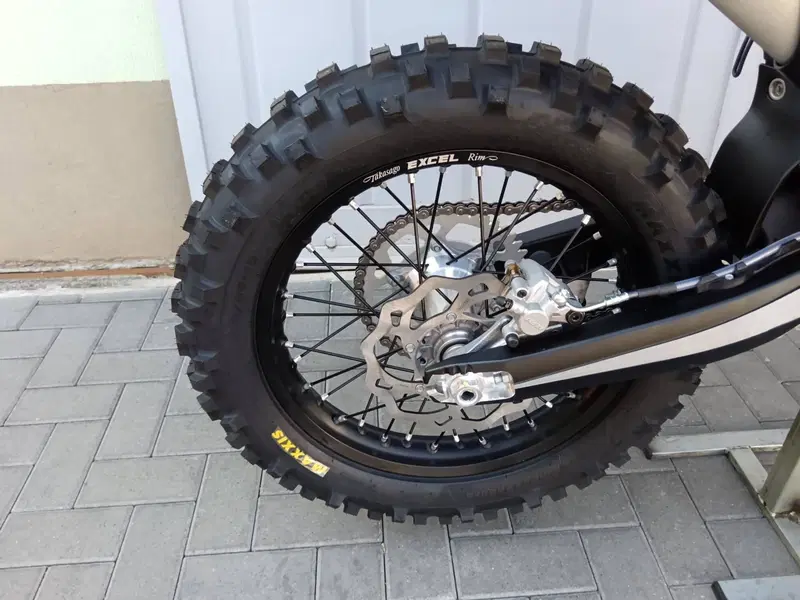 Betamotor RR X-PRO 300 2T Enduro (2026) (11)