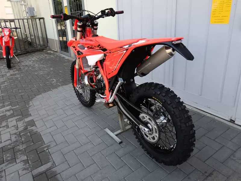 Betamotor RR X-PRO 300 2T Enduro (2026) (6)