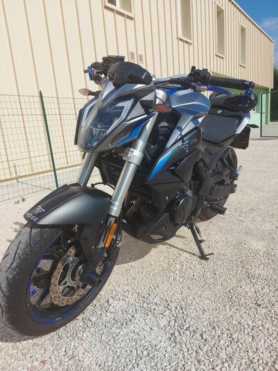 Voge Brivido 500 R (2020) (5)