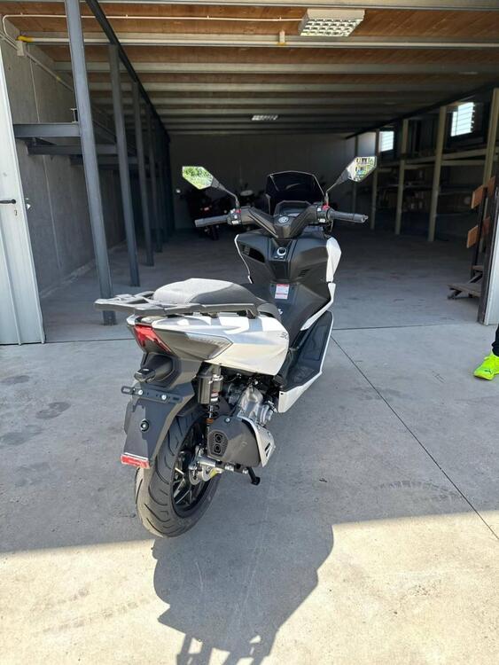 Morbidelli SC300 (2024 - 25) (4)