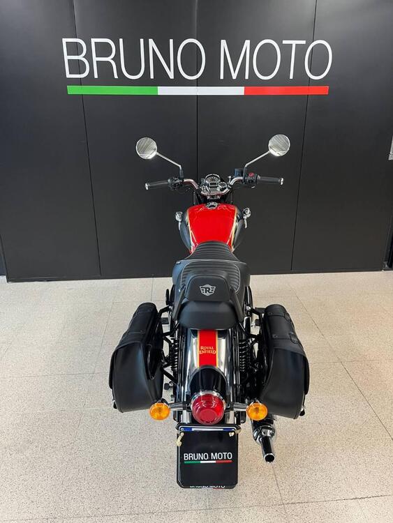 Royal Enfield Classic 350 (2021 - 25) (4)