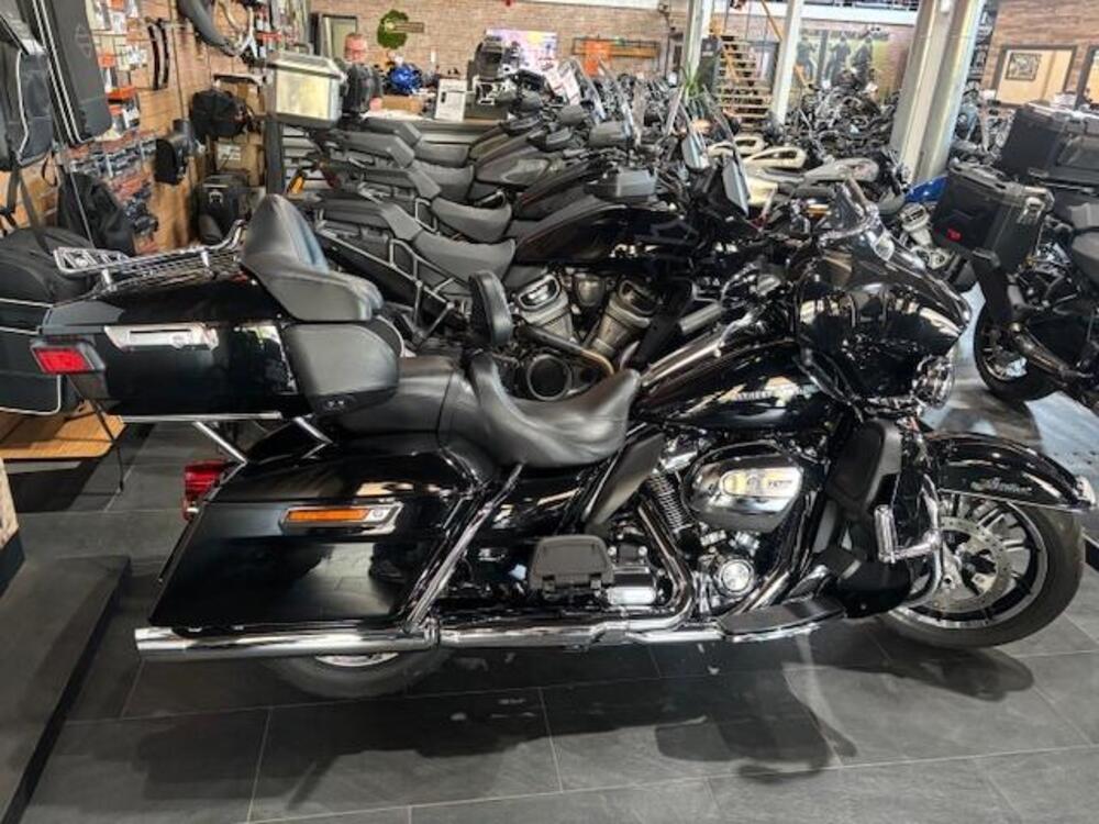 Harley-Davidson 107 Electra Glide Ultra Limited (2017 - 18) - FLHTK (2)