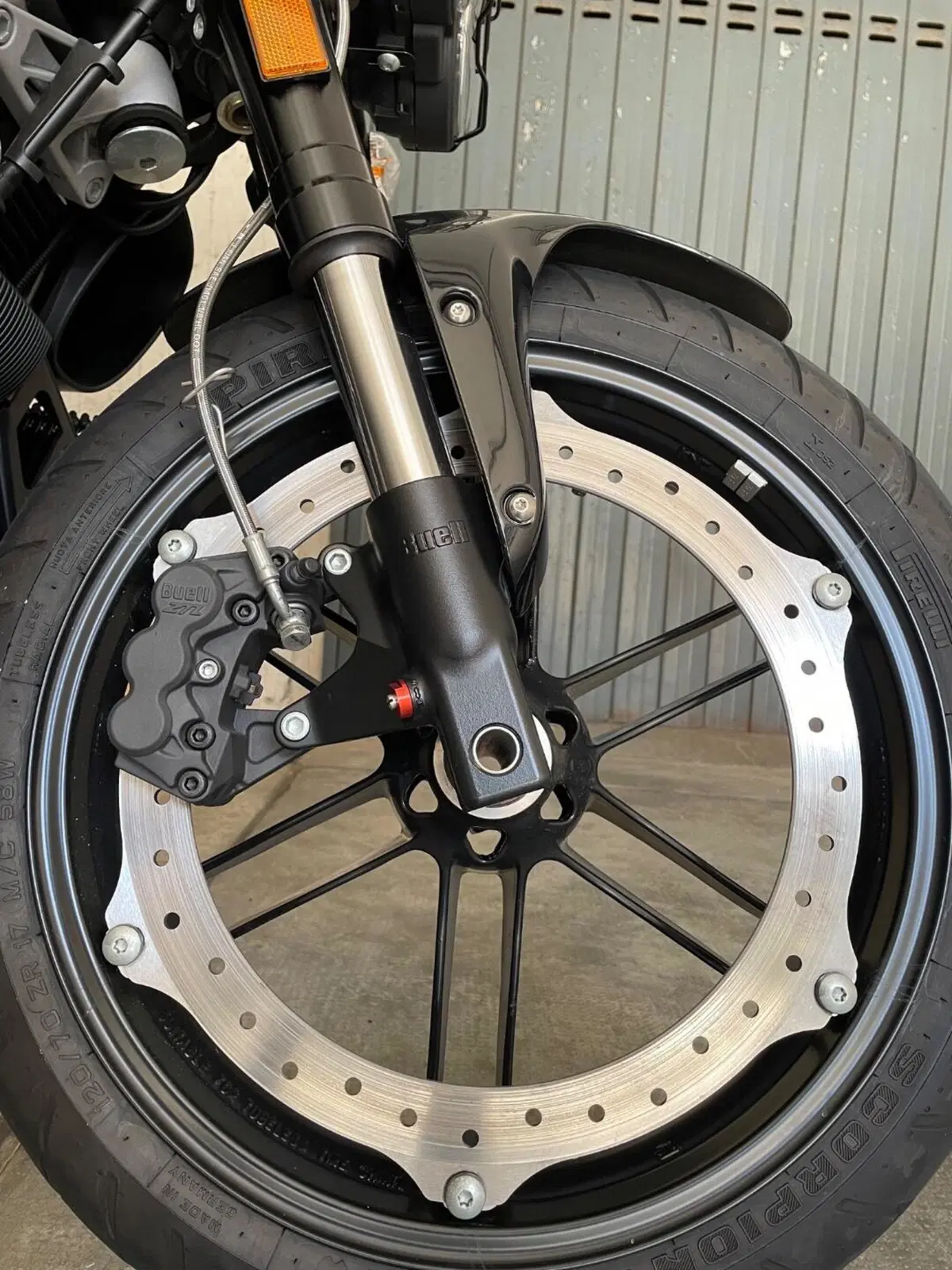 Buell Lightning CityX XB9 SX Total Black (2009 - 11) (12)