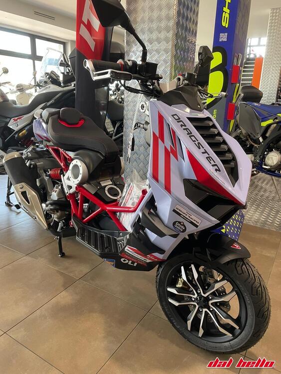 Italjet Moto Dragster 300 (2024)