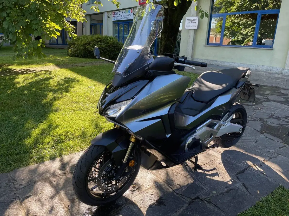 Honda Forza 750 DCT (2021 - 24) (2)