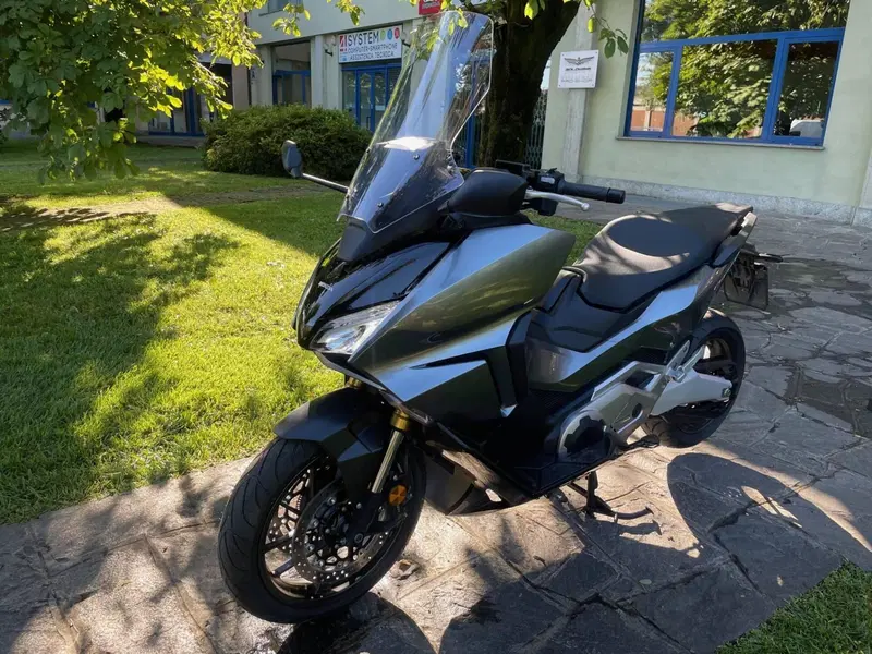 Honda Forza 750 DCT (2021 - 24) (2)