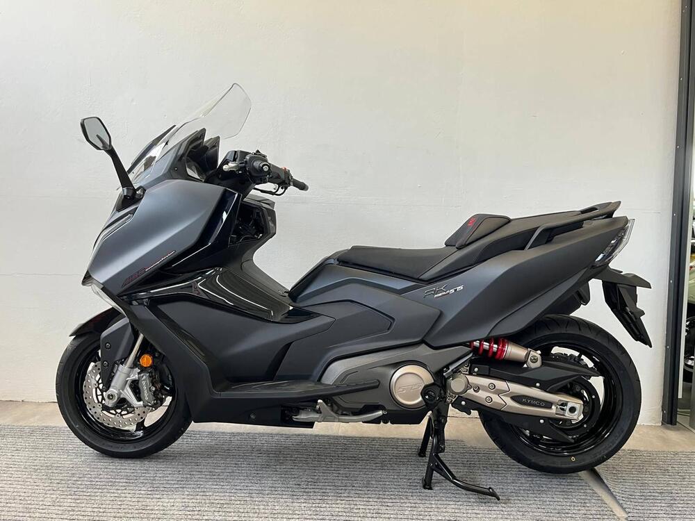 Kymco AK 575 Premium (2025) (2)