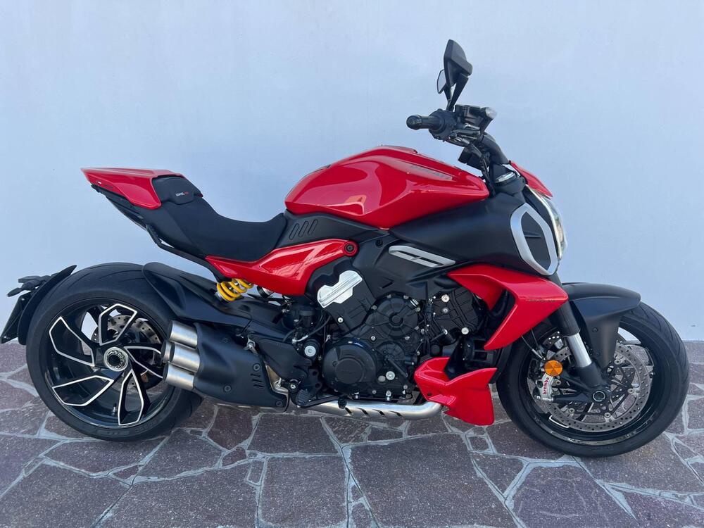 Ducati Diavel V4 (2023 - 25) (2)