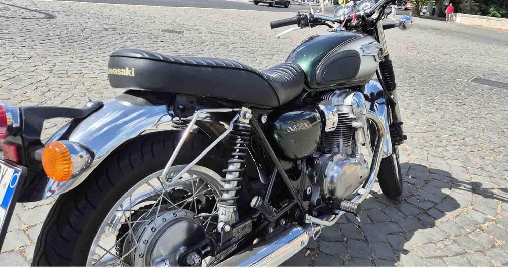 Kawasaki W 800 (2010 - 17) (3)