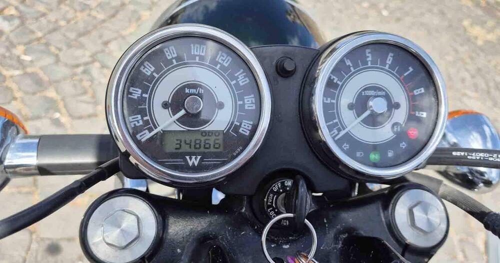 Kawasaki W 800 (2010 - 17) (5)