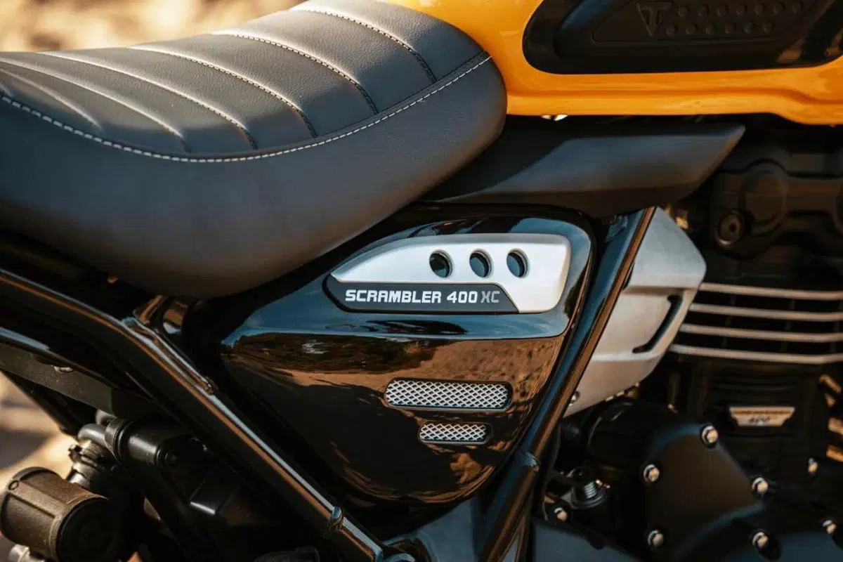 Arriva la Triumph Scrambler 400 XC: ruote a raggi e vocazione off-road [GALLERY] (13)