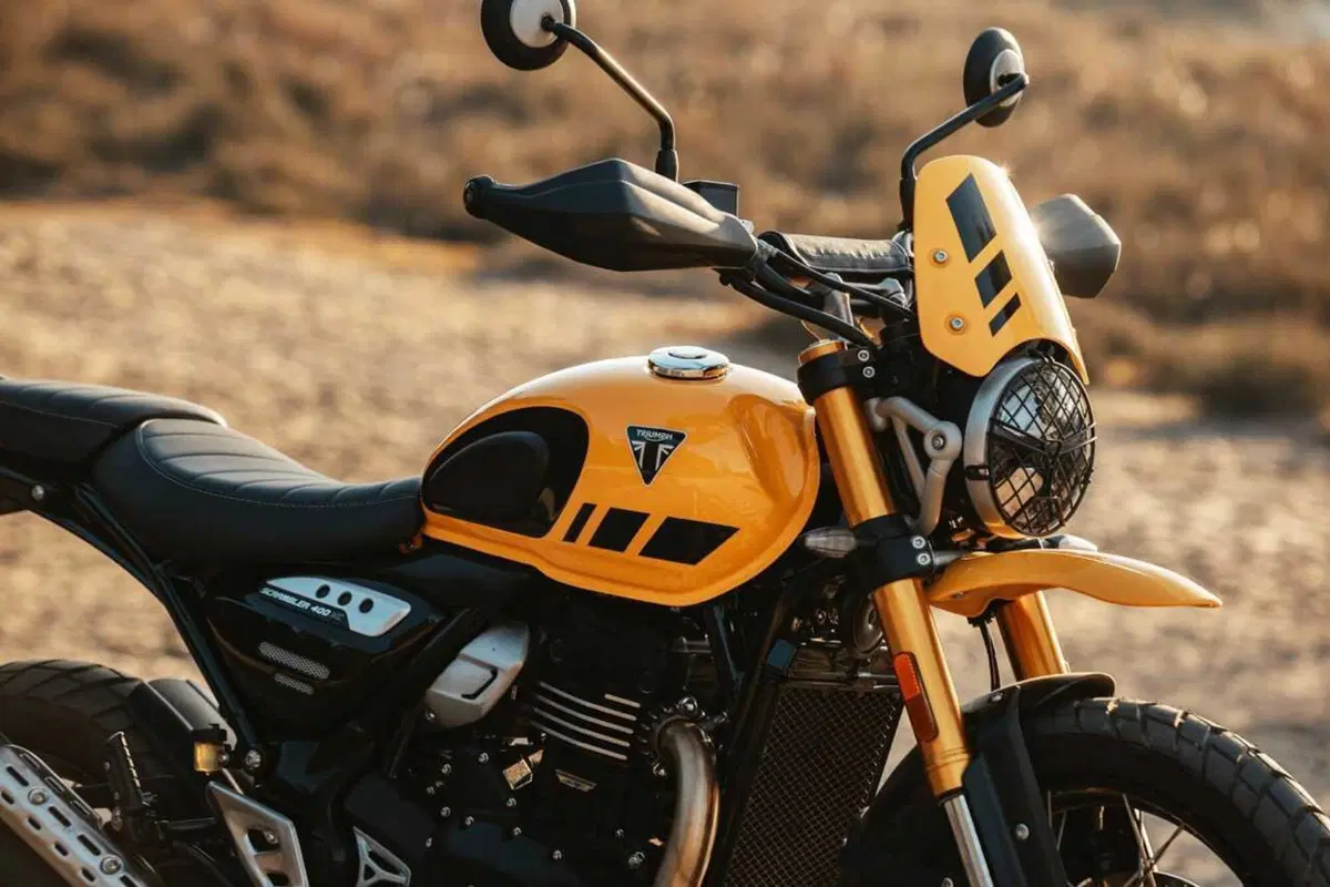Arriva la Triumph Scrambler 400 XC: ruote a raggi e vocazione off-road [GALLERY] (17)