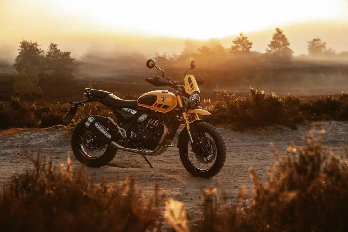 Arriva la Triumph Scrambler 400 XC: ruote a raggi e vocazione off-road [GALLERY] (25)
